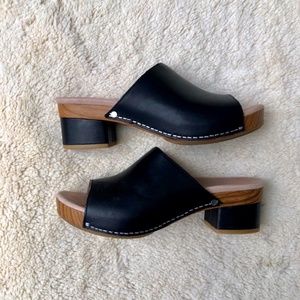 DANSKO Maci black mule/sandal/clog.